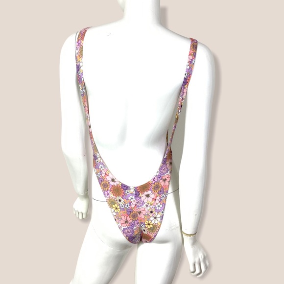 Chloe Rose Sun Chaser One Piece Multi Floral Pink - Picture 5 of 8